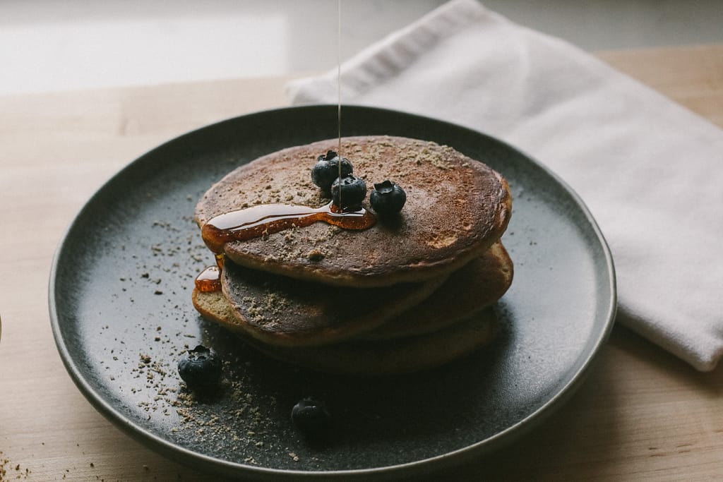 Cooking einkorn pancakes