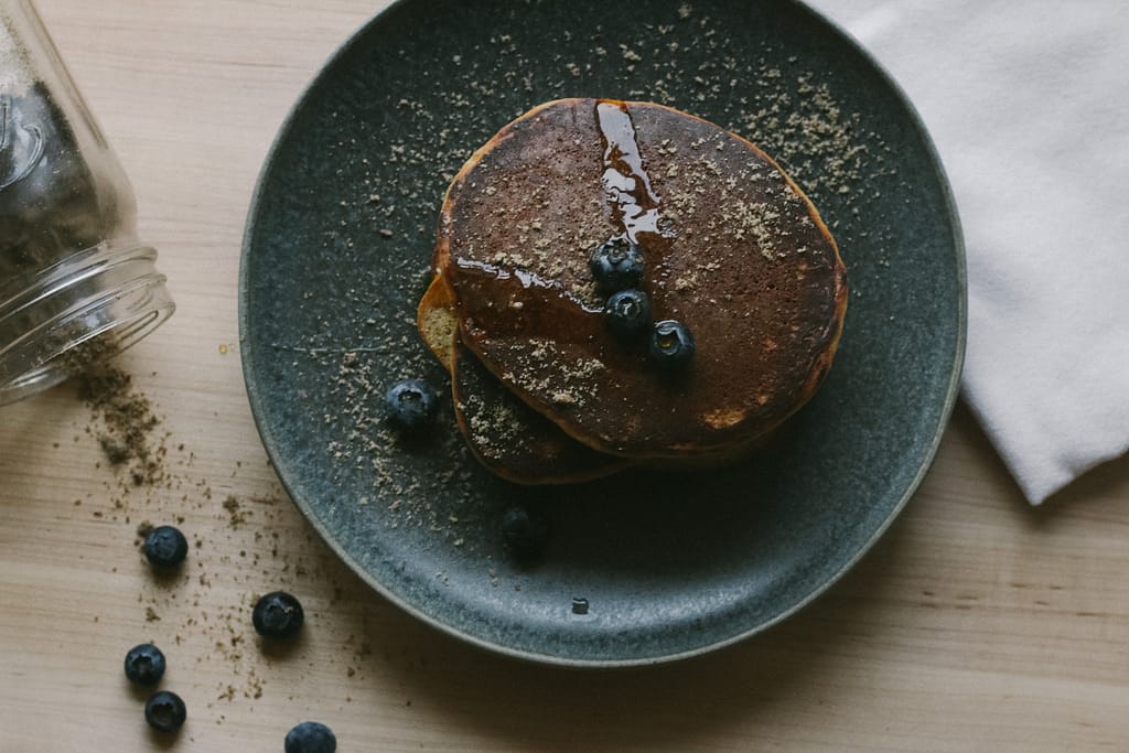 Cooking einkorn pancakes