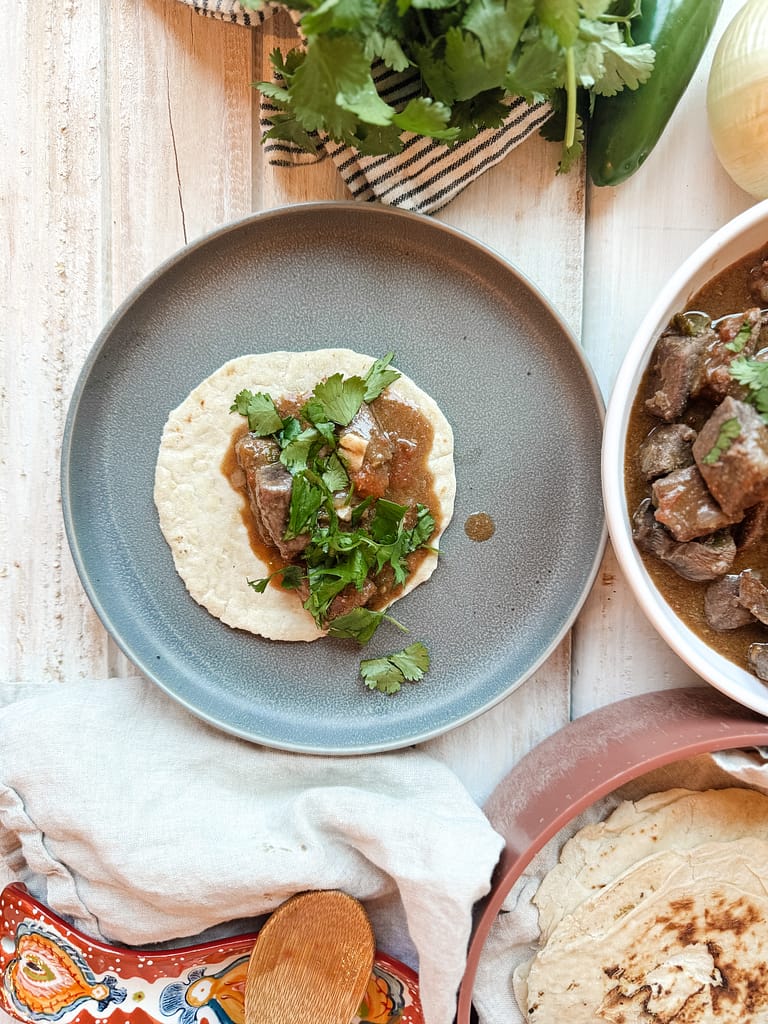 carne guisada tacos